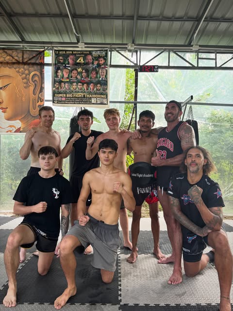Muay Thai training at Sabai Retreat in Hua Hin